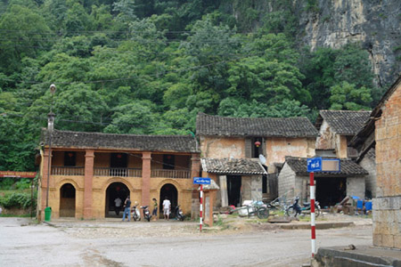 Bất ngờ đến kỳ lạ cao nguy&ecirc;n đ&aacute; 